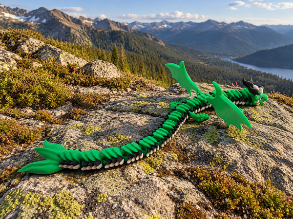 3D-Druck – Flexi Drache Aeron, der Flügelwächter | Bewegliche Drachenfigur, 30 cm
